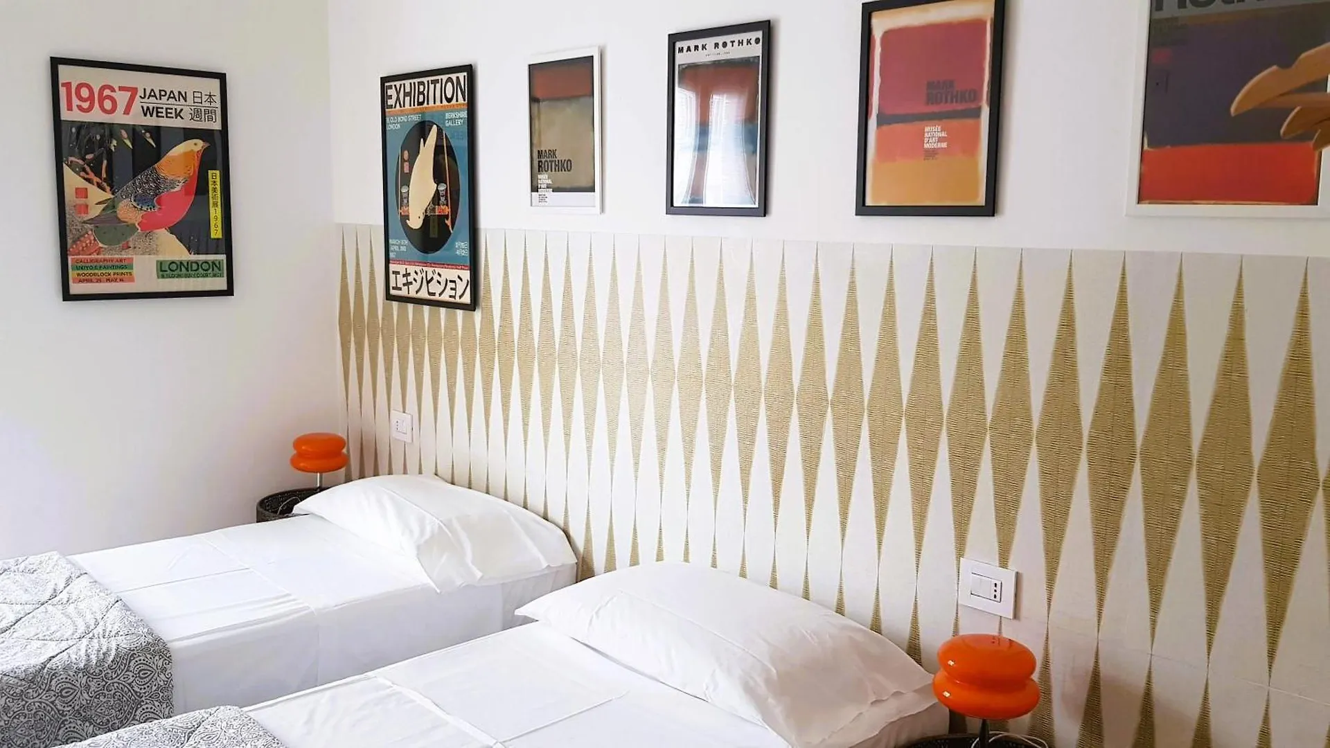 Casa Emilia Villa Dongo 0*,